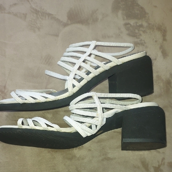Women's Strappy White Sandals - Picture 5 of 7